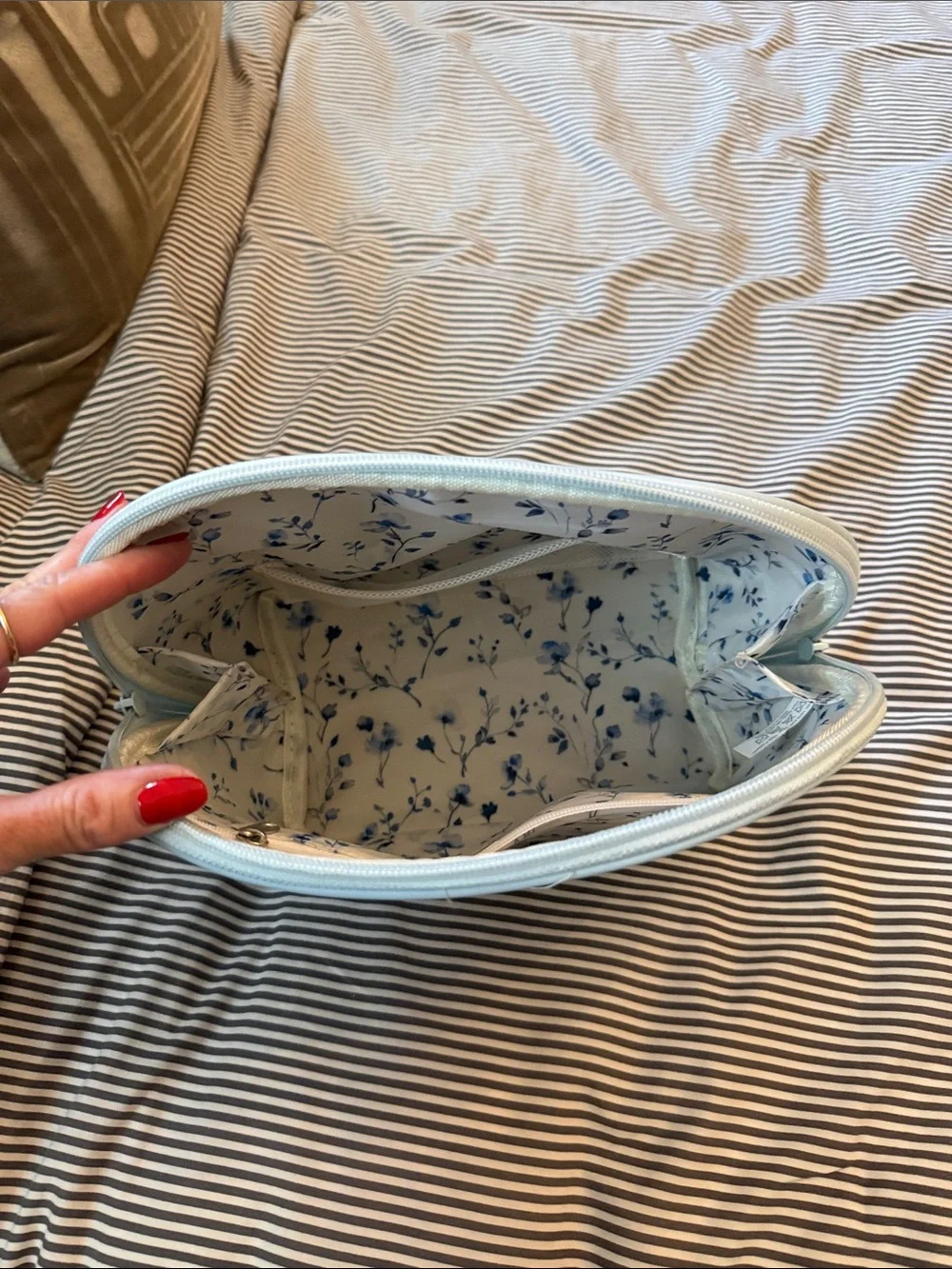 Light Blue Floral-Lined Women’s Cosmetic Pouch